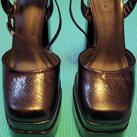 ASOS DESIGN Pluto platform heeled shoes in black snake - Picture 9 of 11